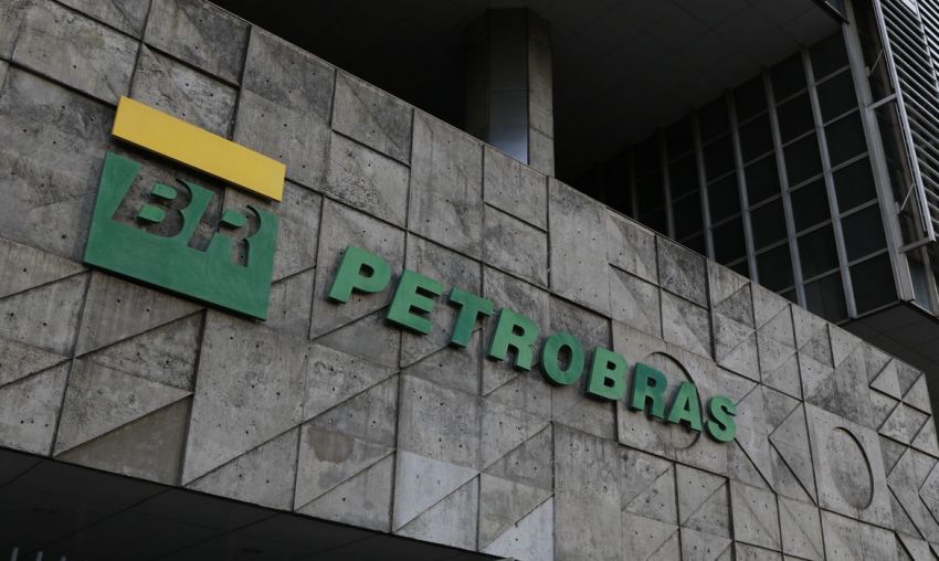 Paes de Andrade é nomeado conselheiro e eleito presidente da Petrobras