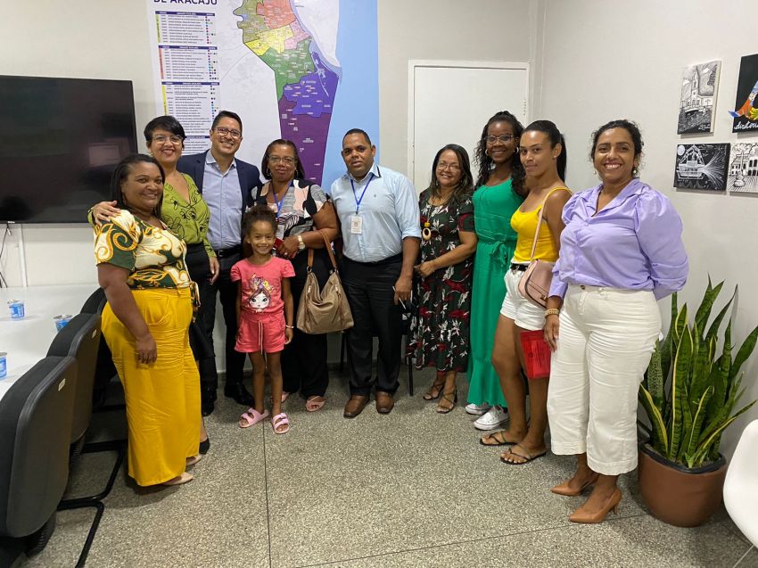 Ricardo Marques busca solução para falta de vagas nas escolas públicas