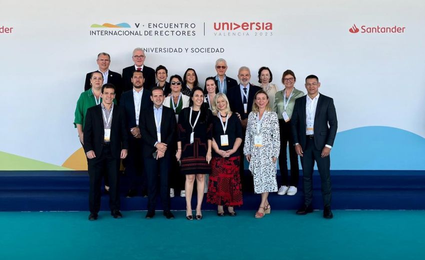 Líderes educacionais se reúnem para discutir Universidade e Sociedade