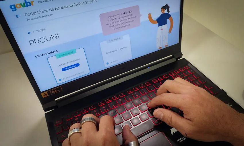 Inscrições para o Prouni do 1 semestre terminam nesta sexta-feira