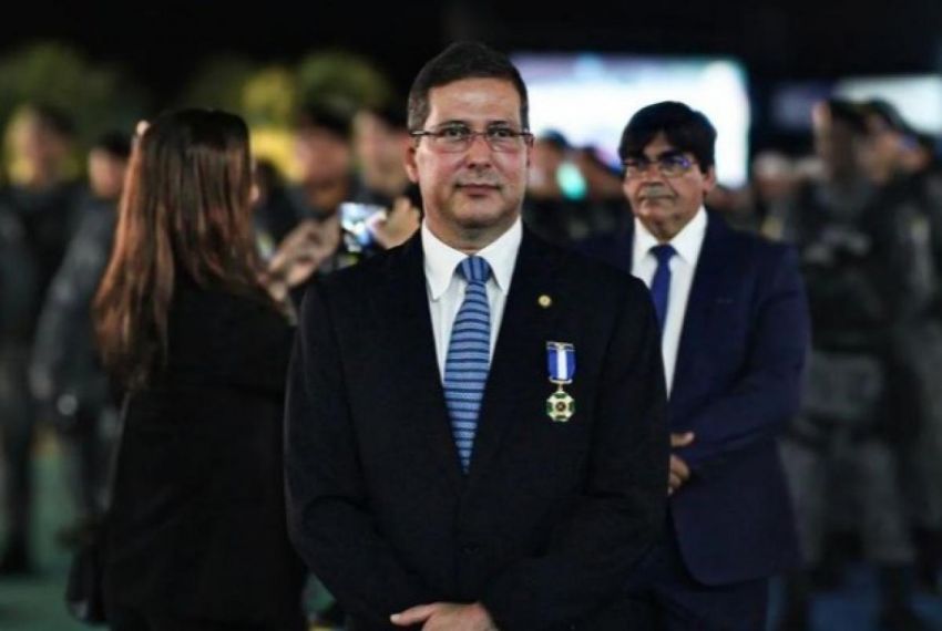 Secretário de Turismo Marcos Franco pede afastamento do cargo