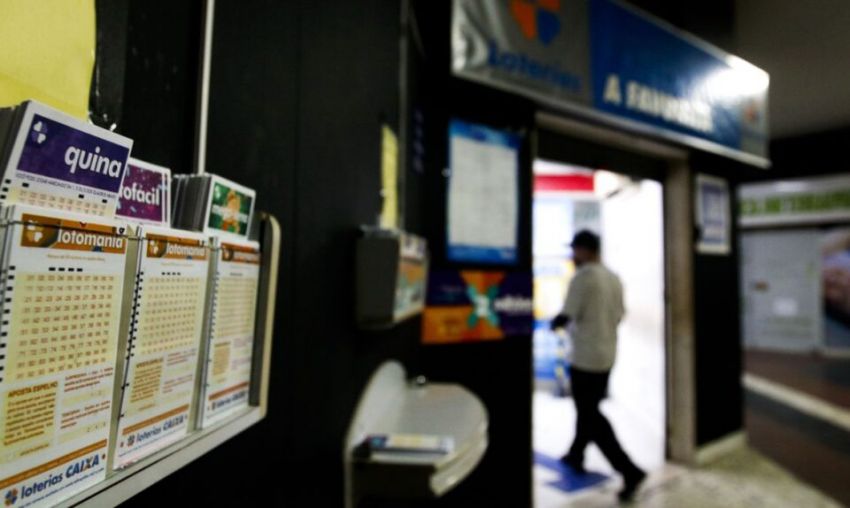 Mega-Sena acumula e o prêmio vai a R$ 33 milhões