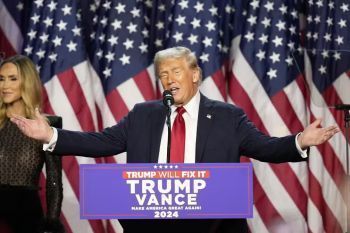 Donald Trump é eleito presidente dos Estados Unidos, projeta CNN