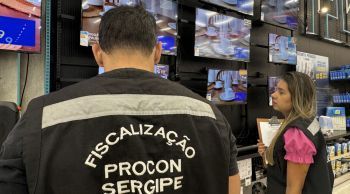 Procon Sergipe dá andamento a fiscalização em comércios para a Black Friday 2024