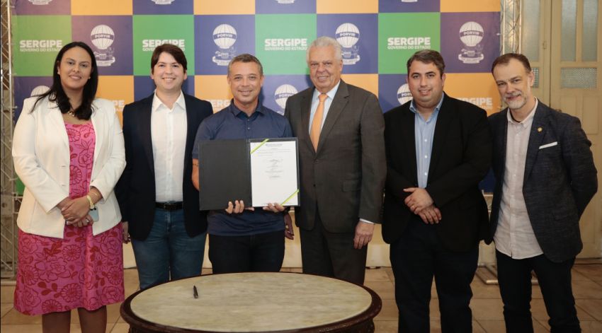Governo assina contrato para elaboração do Plano Estadual de Logística e Transporte