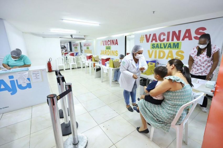 Serviço de vacinação em Aracaju retorna em dois shoppings neste sábado, 23