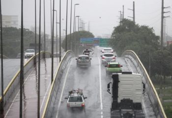Já choveu 40 milímetros nesta terça em Aracaju