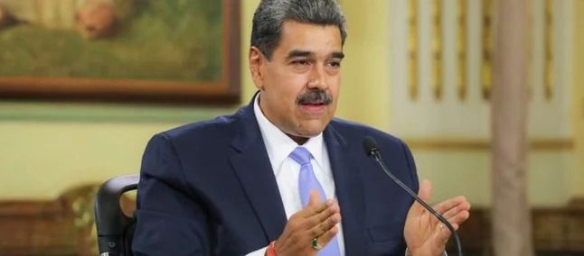 Venezuela: Maduro assume 3 mandato e promete reforma na Constituição