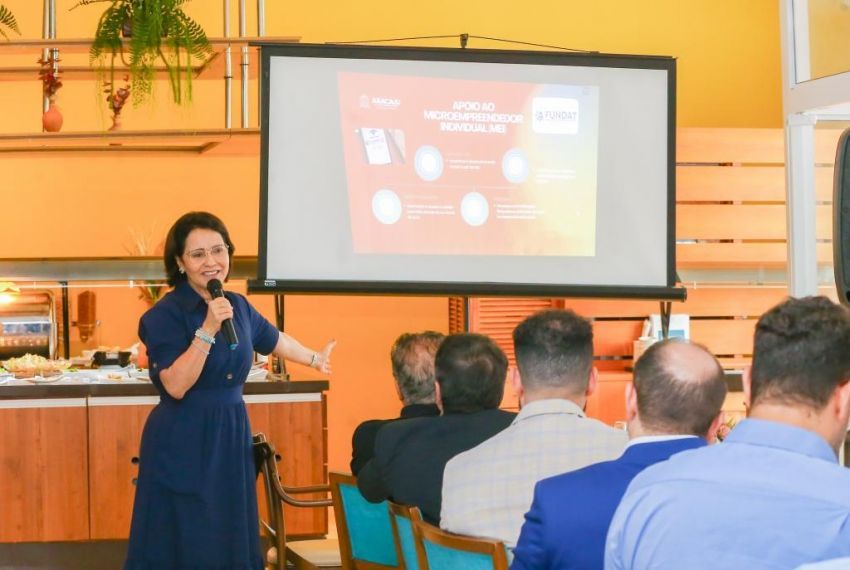 Emília Corrêa anuncia maior programa da história de Aracaju