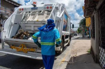 Prefeitura de Aracaju rescinde contrato com a empresa de coleta de lixo Renova Ambiental
