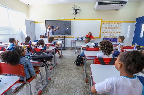 Prefeitura de Aracaju convoca 100 aprovados no concurso da Semed