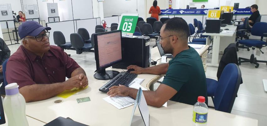 Núcleo da Unit lidera atendimentos ao público e recebe certificação da Receita