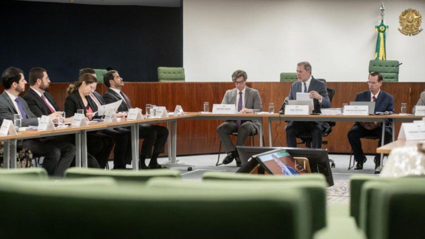 Governo Federal pretende ressarcir aposentados em julho