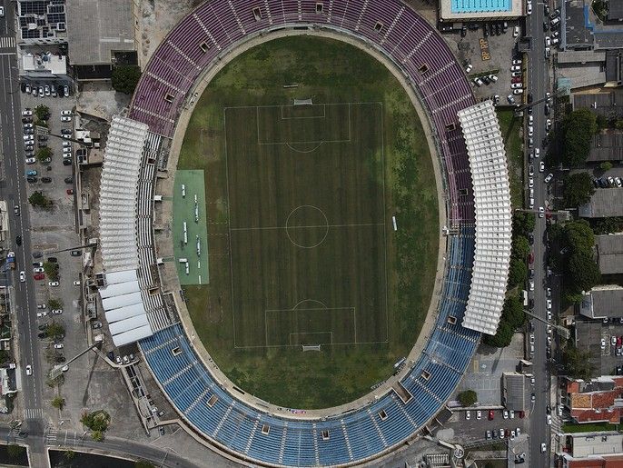 Justiça determina regularização imediata do estádio Lourival Baptista sob multa diária de R$ 5 mil