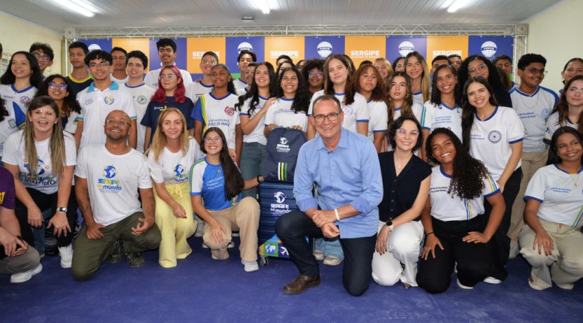 Governo de Sergipe entrega mais 50 kits a segunda turma de intercambistas do 'Sergipe no Mundo'