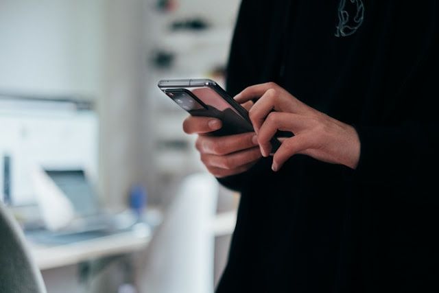 Passar três dias longe do celular pode mudar seu cérebro, sugere estudo