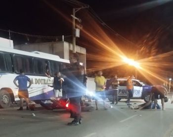 Acidente envolvendo duas motos deixa uma pessoa morta e duas feridas em Nossa Senhora da Glória
