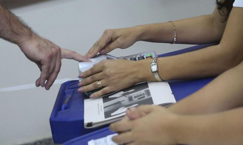 Eleitores de Aracaju sem biometria devem agendar atendimento no TRE-SE