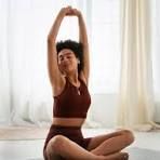 Saiba os benefícios do alongamento e como praticar do jeito certo