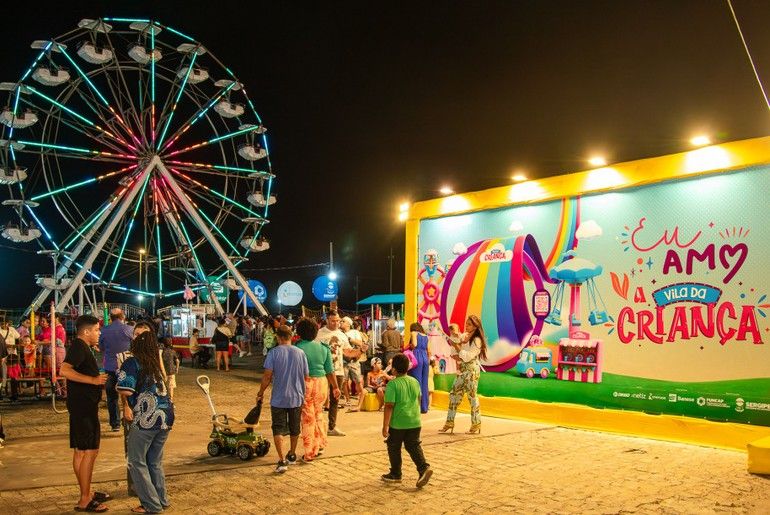 Vila da Criança promete encantar famílias com atrações gratuitas na Orla de Atalaia; veja atrações
