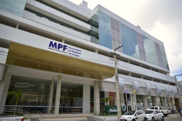 MPF pede à Justiça Federal suspensão urgente das demissões na Saúde de Sergipe