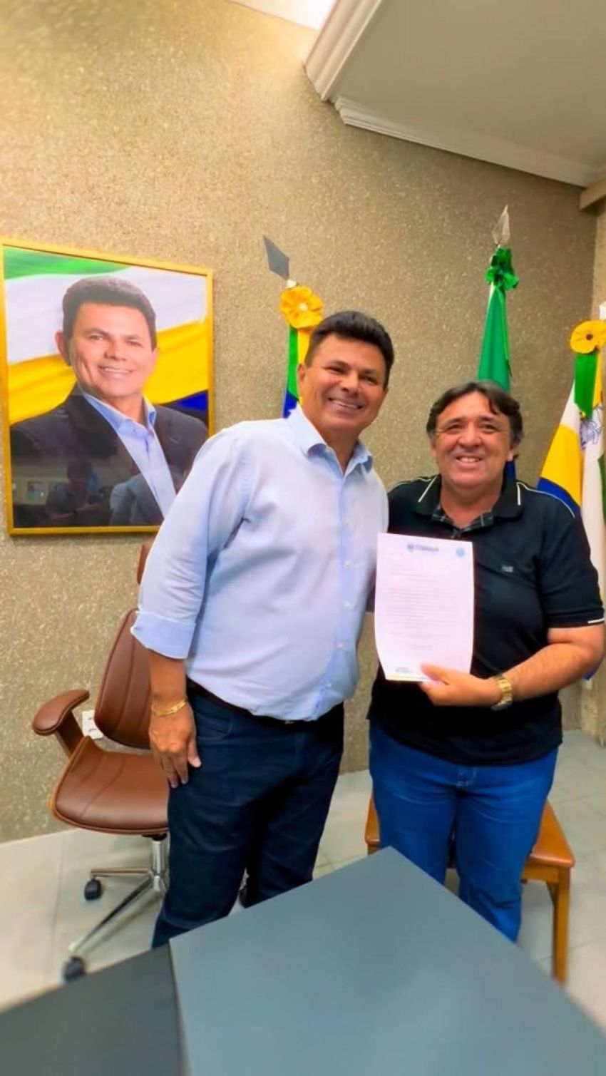 Valmir de Francisquinho pede licença do cargo por 30 dias em Itabaiana