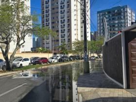 Defesa Civil de Aracaju emite alertas de maré alta e chuvas intensas