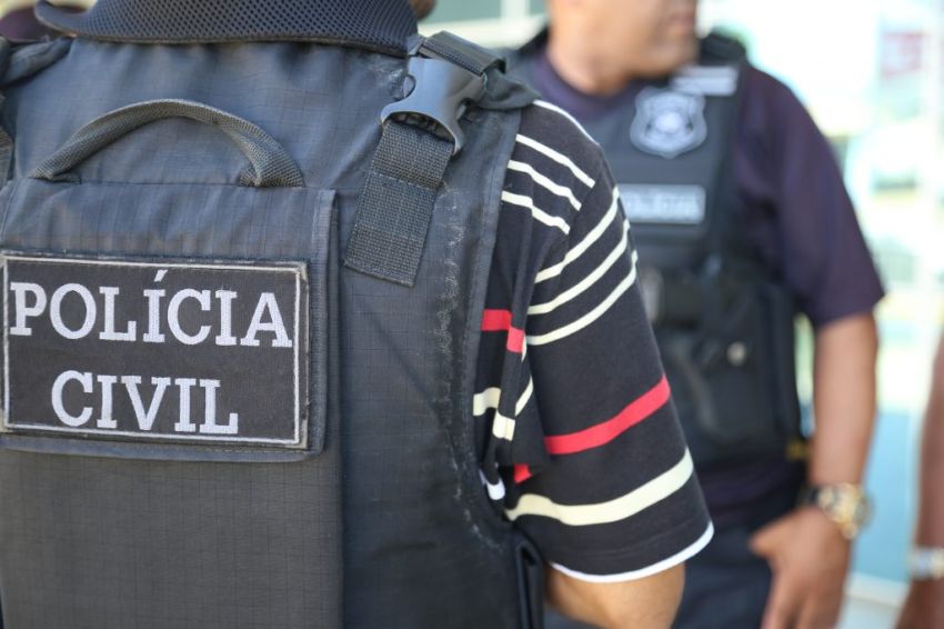 Polícia Civil prende dois suspeitos de duplo homicídio ocorrido na Praia do Abaís, no município de Estância