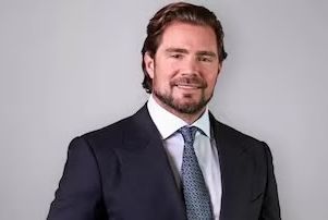 Ministros articulam brechas para anular caso Vorcaro