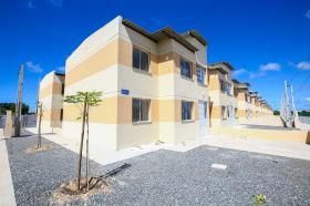 Prefeita Emília Corrêa anuncia reajuste no auxílio-moradia; valor sobe para R$ 550