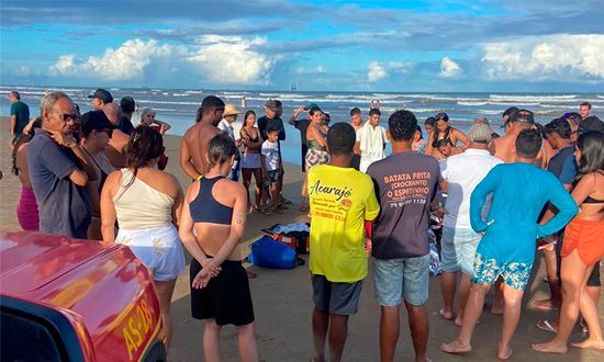 Suspeito de importunação sexual é linchado por banhistas na Aruana