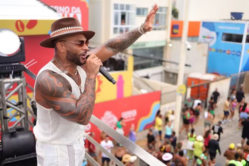 Bell Marques, Jonas Esticado, teatro, feirinha e mais: confira a agenda cultural