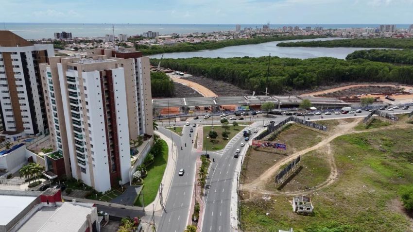 Trânsito no Complexo Maria do Carmo terá nova mudança a partir de sábado