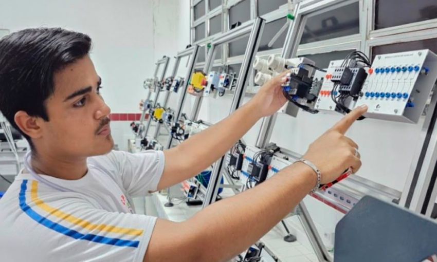 Inscrições para cursos técnicos da rede estadual seguem até esta terça
