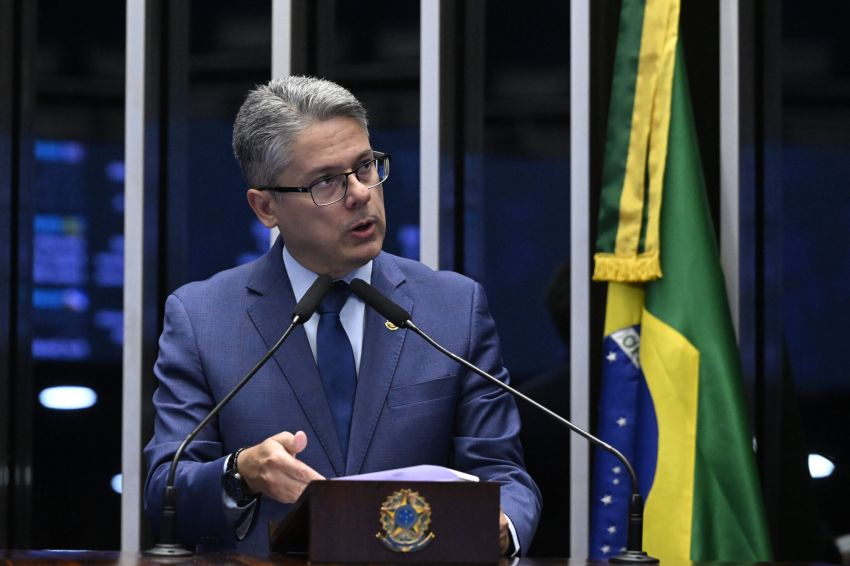 JUSTIÇA REJEITA A AÇÃO DA FAMÍLIA DO MINISTRO DO STF ALEXANDRE DE MORAES CONTRA SENADOR ALESSANDRO VIEIRA