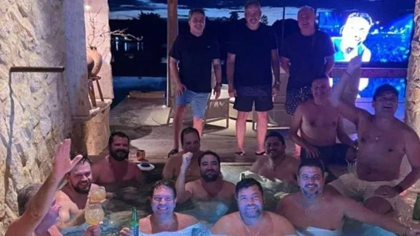 Senador pede a Alcolumbre apuração de vazamento após foto em piscina