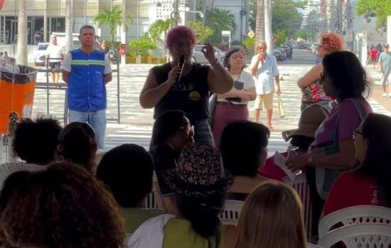 Professores da rede estadual iniciam greve de 48h em Sergipe