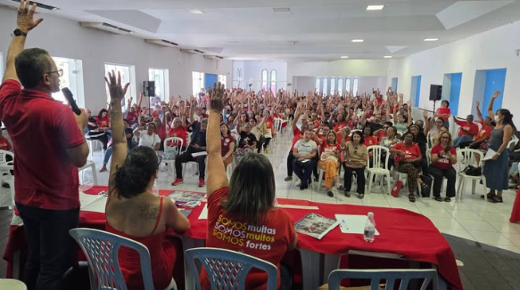 Professores decretam greve em Sergipe