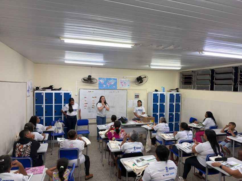 Programa Alfabetiza Sergipe oferece aulas de alfabetização e assistência para comunidades do estado
