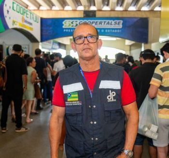 Crise no transporte coletivo marca domingo de Eleição